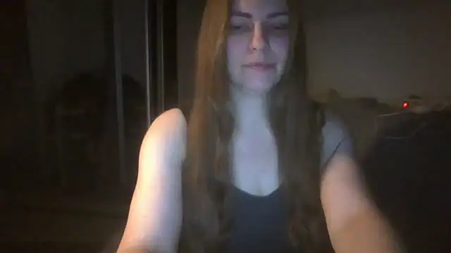 Snapshot of AnnaDiamond1 chatting on 10/14/25, 10:20 AnnaDiamond1 online show from 10/14/25, 10:20