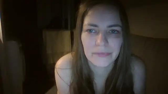 AnnaDiamond1 online show from 01/12/26, 12:06