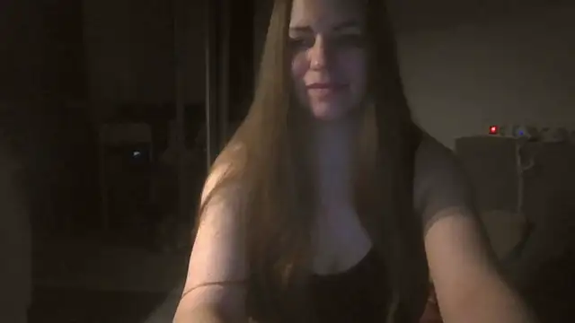 Snapshot of AnnaDiamond1 chatting on 10/08/25, 10:10 AnnaDiamond1 online show from 10/08/25, 10:10