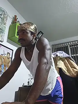 Siriss boyrag online show from 07/02/26, 02:12