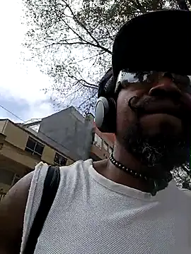 Siriss boyrag online show from 05/26/26, 03:43