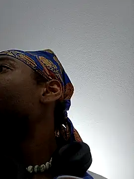 Siriss boyrag online show from 02/05/26, 01:56