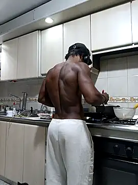 Siriss boyrag online show from 11/07/25, 04:28