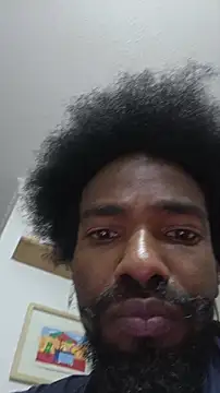 Siriss boyrag online show from 10/22/25, 12:43