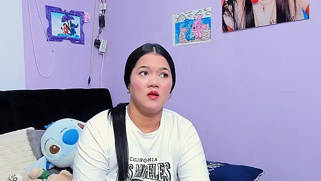 sara mendez2 online show from 10/22/25, 11:25