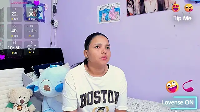 sara mendez2 online show from 11/07/25, 10:57