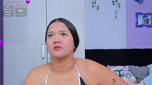 Snapshot of sara_mendez2 chatting on 09/08/25, 11:26 sara mendez2 online show from 09/08/25, 11:26
