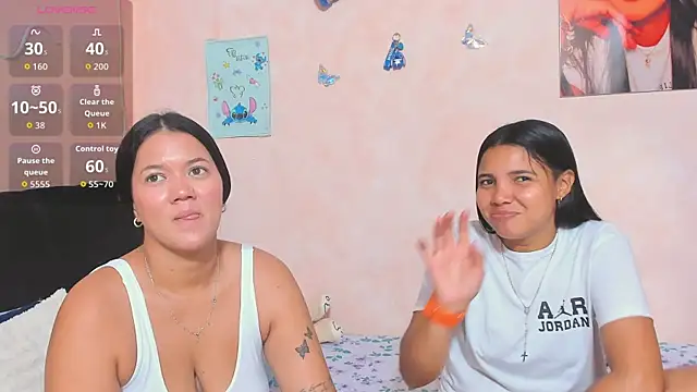 sara mendez2 online show from 06/03/26, 11:42