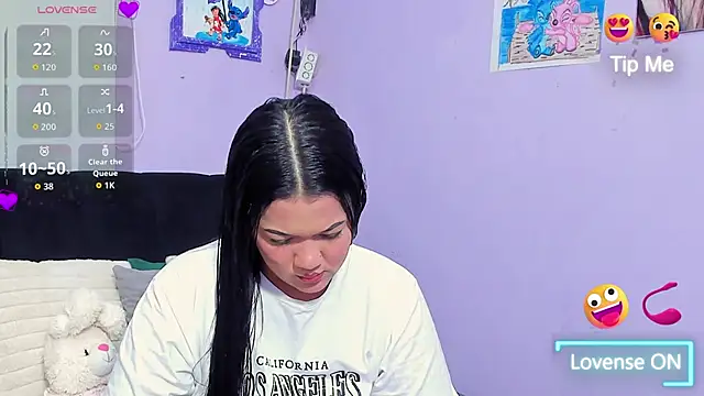 sara mendez2 online show from 10/30/25, 11:34