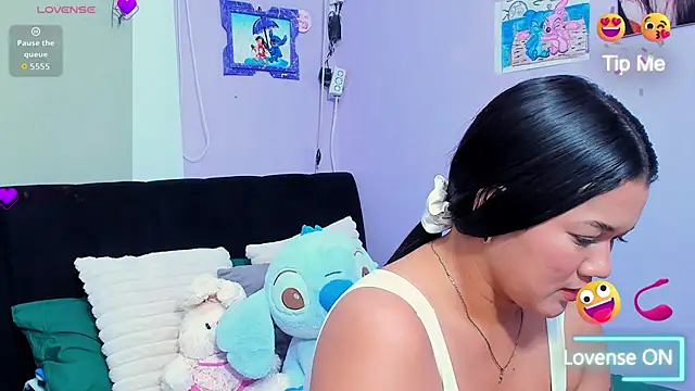 sara mendez2 online show from 10/29/25, 11:36