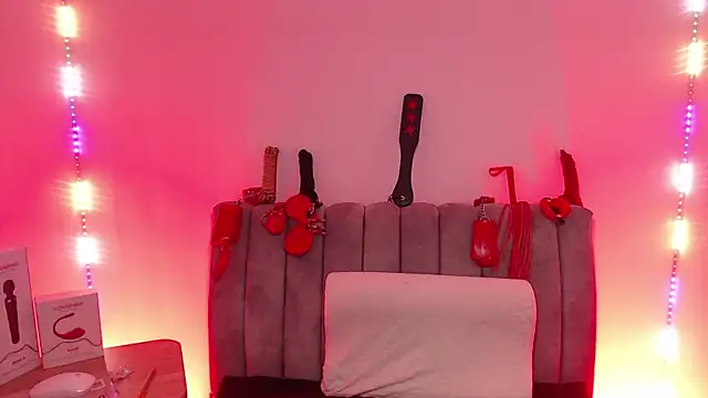 Marian Ran online show from 11/29/25, 03:06