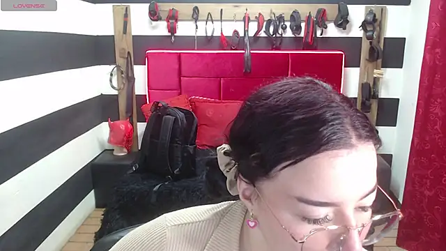 Marian Ran online show from 09/22/25, 03:12