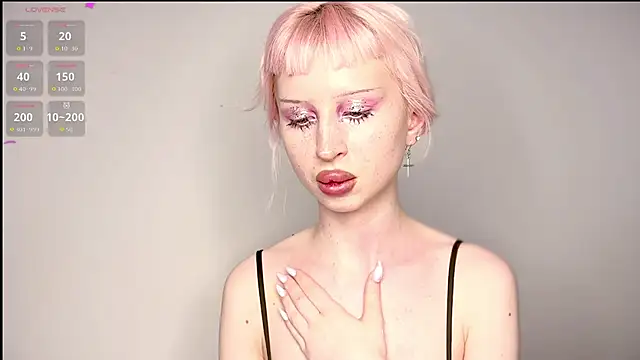 LinaEvans online show from 02/05/26, 07:32