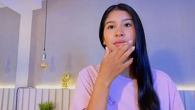 Aida moreno online show from 03/26/26, 11:41