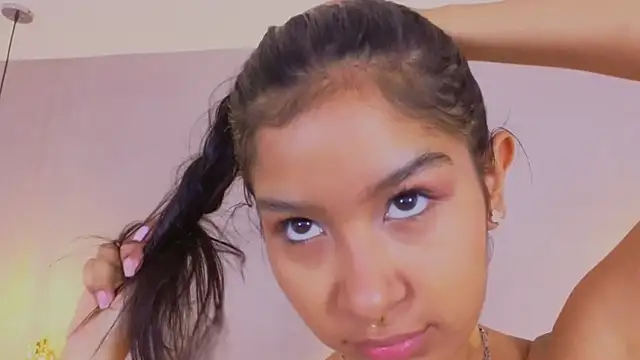 Aida moreno online show from 09/18/25, 11:46