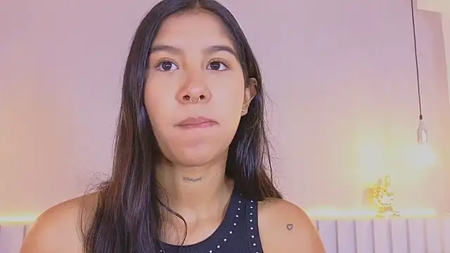 Aida moreno online show from 12/17/25, 11:59