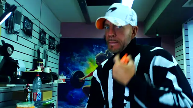 fabxxl online show from 01/13/26, 09:13