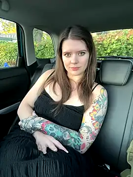 Ragdoll131 online show from 10/25/25, 04:18