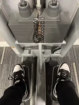 Snapshot of XMenX24 chatting on 01/04/25, 09:21 XMenX24 online show from 01/04/25, 09:21