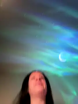 Evelinia online show from 10/27/25, 02:29