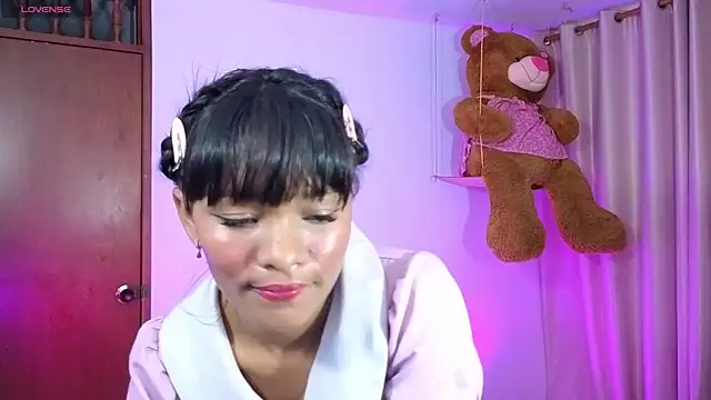 KaattySweet  online show from 06/03/26, 07:40