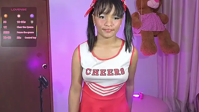 KaattySweet  online show from 04/11/26, 07:39