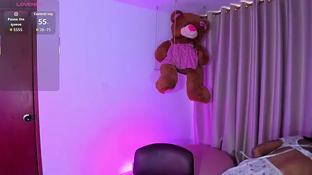 KaattySweet  online show from 11/28/25, 07:58