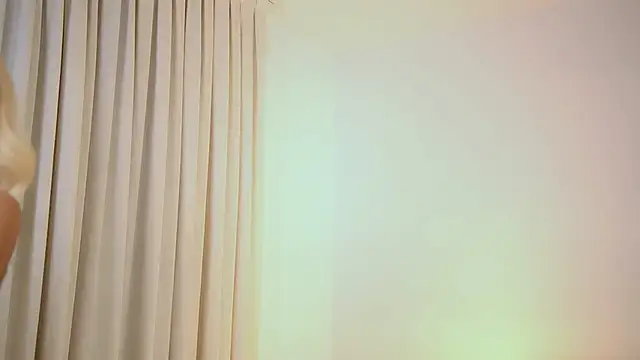AdelineKing online show from 05/31/26, 01:44