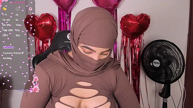 Snapshot of malak_nanyy chatting on 02/15/26, 11:31 malak nanyy online show from 02/15/26, 11:31