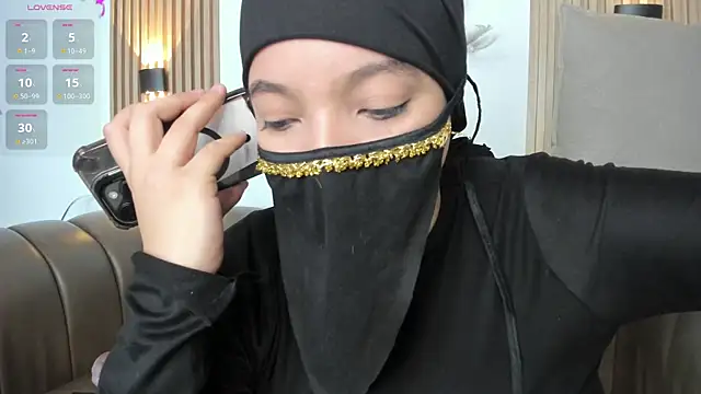 malak nanyy online show from 05/31/26, 12:05
