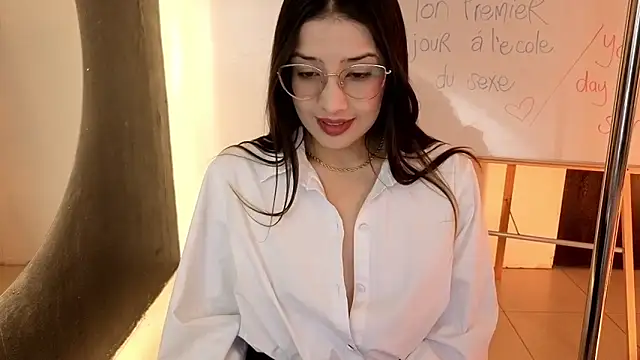 Emma Lombardi online show from 09/26/25, 02:02