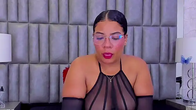 Snapshot of MelannyTylor chatting on 12/03/24, 03:26 MelannyTylor online show from 12/03/24, 03:26