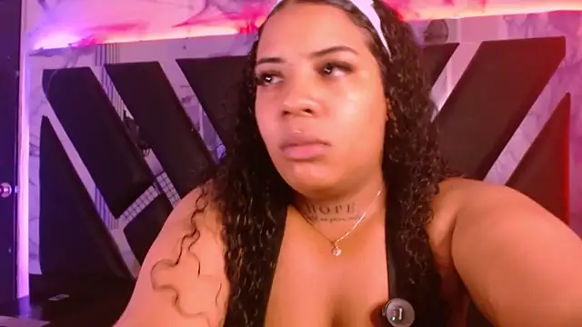 MelannyTylor online show from 10/29/25, 12:20