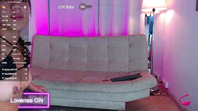 Snapshot of little_sophie18 chatting on 02/16/25, 10:33 little sophie18 online show from 02/16/25, 10:33