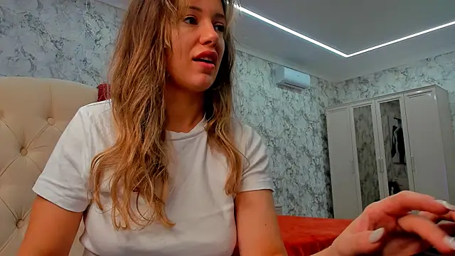 foxy blond online show from 03/09/26, 12:25