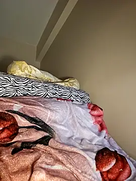 Snapshot of jorwee chatting on 01/08/25, 08:38 jorwee online show from 01/08/25, 08:38