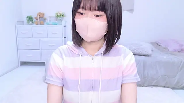 Snapshot of Im_Yu-na chatting on 03/13/25, 09:37 Im Yu-na online show from 03/13/25, 09:37