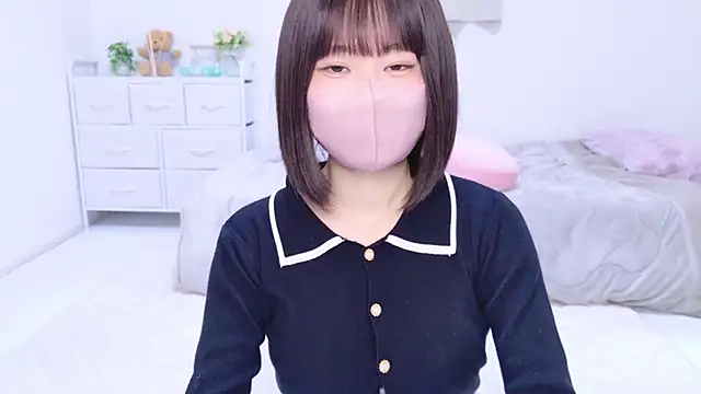 Snapshot of Im_Yu-na chatting on 03/07/25, 11:40 Im Yu-na online show from 03/07/25, 11:40