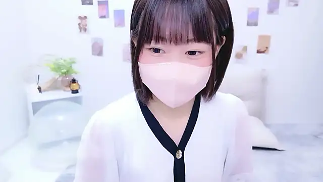 Snapshot of Im_Yu-na chatting on 11/03/25, 06:40 Im Yu-na online show from 11/03/25, 06:40