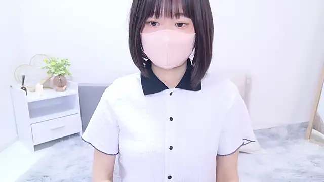 Snapshot of Im_Yu-na chatting on 03/15/25, 01:08 Im Yu-na online show from 03/15/25, 01:08