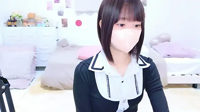 Snapshot of Im_Yu-na chatting on 07/06/26, 12:01 Im Yu-na online show from 07/06/26, 12:01