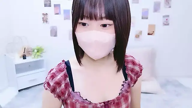 Snapshot of Im_Yu-na chatting on 10/06/25, 01:12 Im Yu-na online show from 10/06/25, 01:12