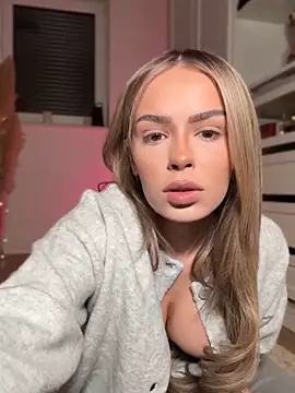 HotBella- online show from 02/17/26, 07:55