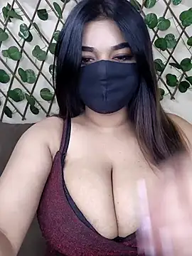 Bold-Cat online show from 11/17/25, 04:44