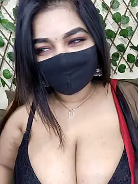 Bold-Cat online show from 11/18/25, 04:54