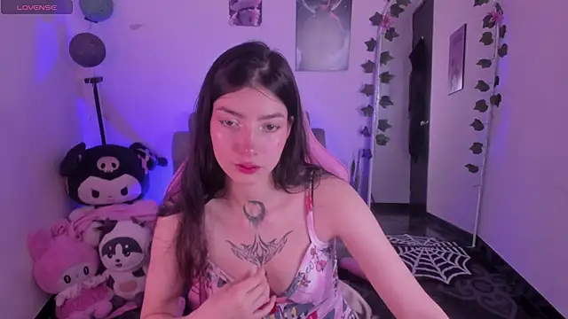 cami mila9 online show from 11/06/25, 09:52