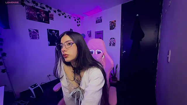 cami mila9 online show from 02/16/26, 05:50