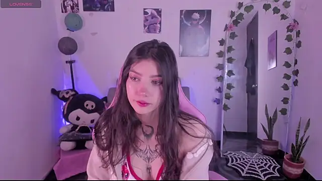 cami mila9 online show from 10/12/25, 10:55