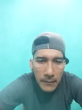 Snapshot of Carlos220493 chatting on 10/28/25, 09:47 Carlos220493 online show from 10/28/25, 09:47