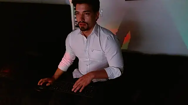 Ian Daviz online show from 12/18/25, 08:23